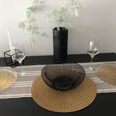 Luxurious In The Heart Of Old Town With Parking Lägenhet