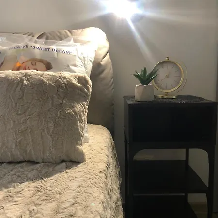 Apartment Luxurious In The Heart Of Old Town With Parking