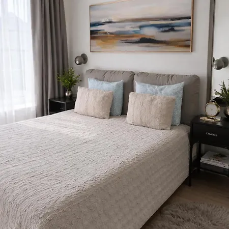 Luxurious In The Heart Of Old Town With Parking Lägenhet Kaunas