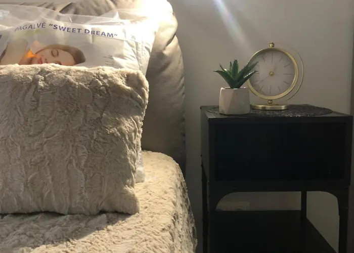 דירה Luxurious In The Heart Of Old Town With Parking