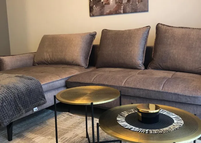 דירה Luxurious In The Heart Of Old Town With Parking