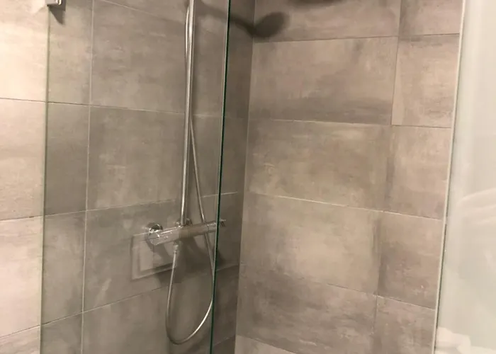 דירה Luxurious In The Heart Of Old Town With Parking קובנה